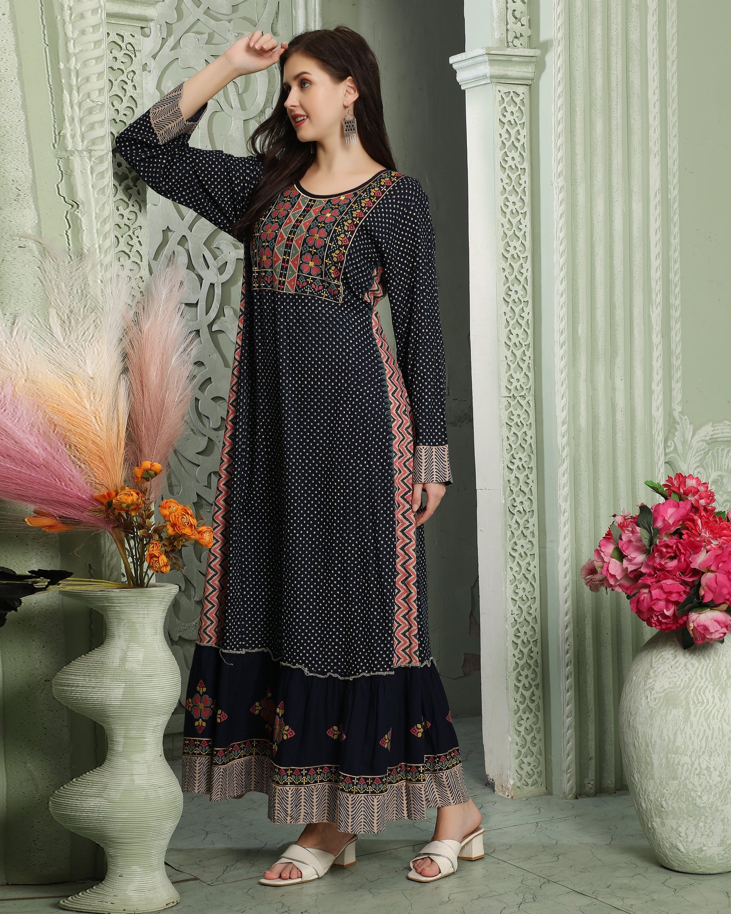 Polkadot Jalabiya Kaftan With Geometric Shapes