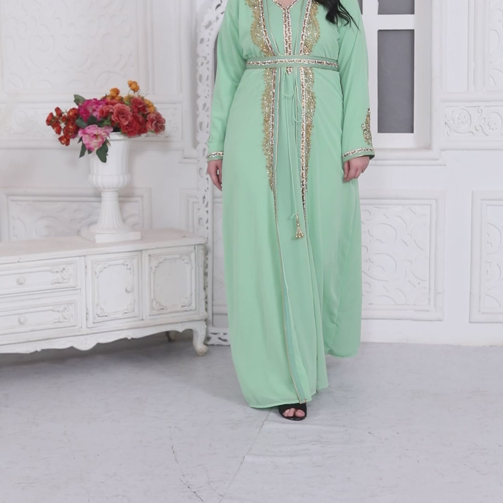 
                  
                    Charger et lire la vidéo dans la visionneuse de la galerie, Arabic Style Kaftan With Crystal Hand Embroidery
                  
                