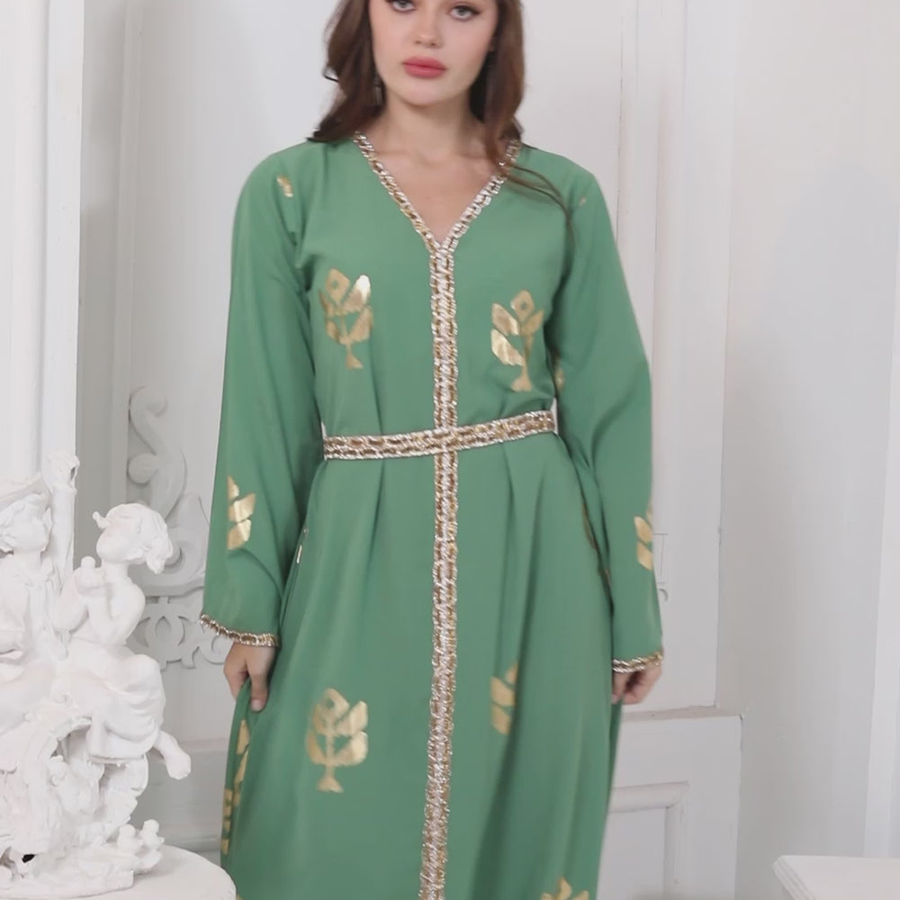 
                  
                    Charger et lire la vidéo dans la visionneuse de la galerie, Moss Green Block Print Long Gown Kaftan
                  
                