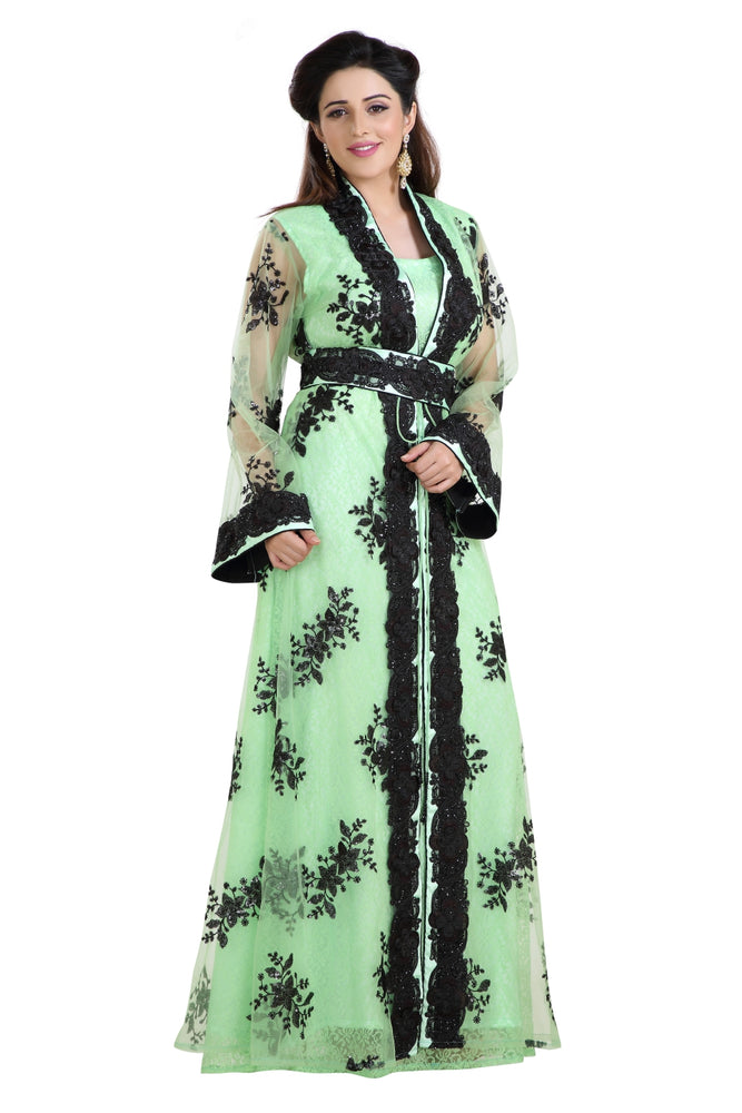 
                  
                    Dubai Traditional Wear Ladies Bridal Kaftan - Maxim Creation
                  
                
