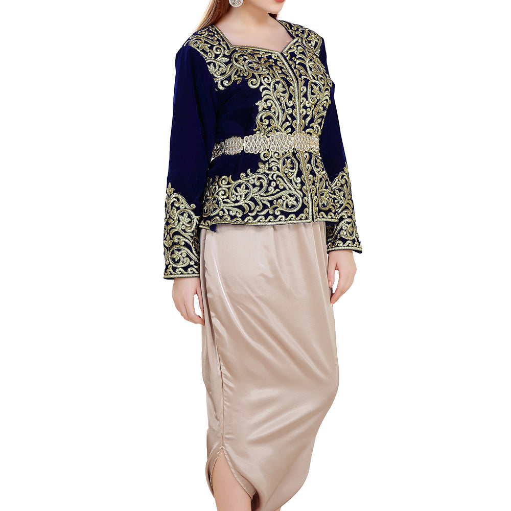 
                  
                    Sarwal Algerian Traditional Velvet Jacket Embroidered Kaftan - Maxim Creation
                  
                
