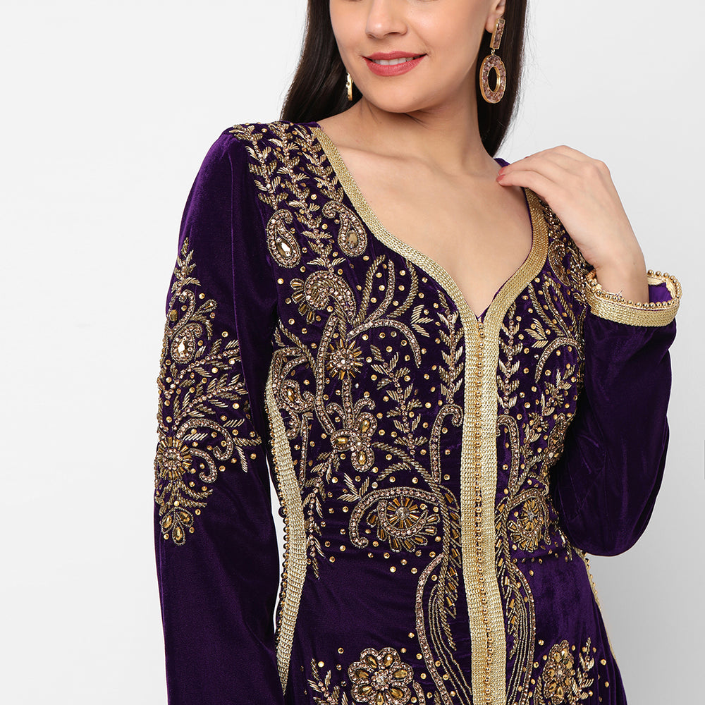 
                  
                    Designer Caftan Evening Party Gown in Purple Velvet - Maxim Creation
                  
                