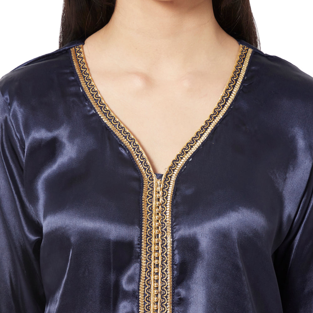 
                  
                    Designer Velvet Kaftan Crystal Handwork Wedding Gown - Maxim Creation
                  
                