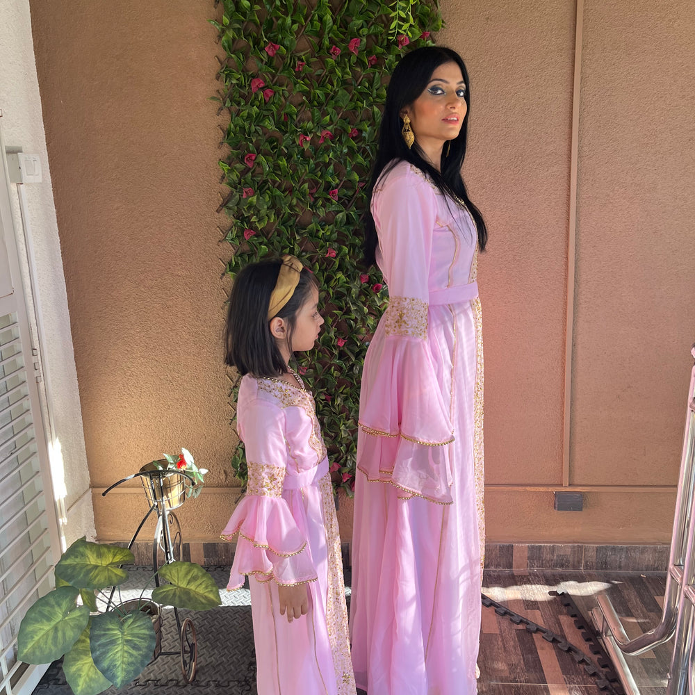
                  
                    Arabian Kaftan Gown Henna Tea Party Caftan Dress
                  
                