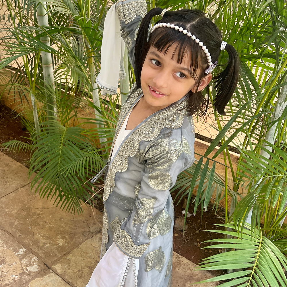 
                  
                    Designer Arabian Kids Caftan Fancy Kidswear For Little Princess Dress
                  
                