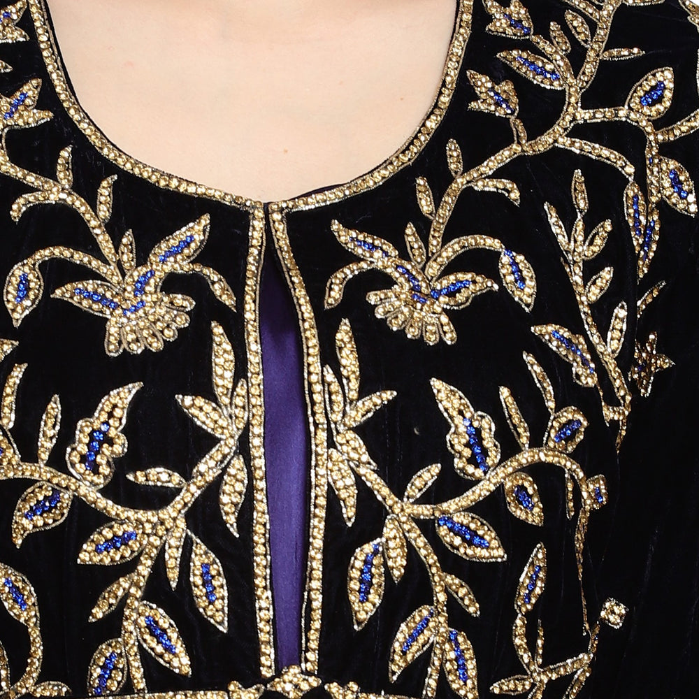 
                  
                    Designer Velvet Kaftan Wedding Dress - Maxim Creation
                  
                