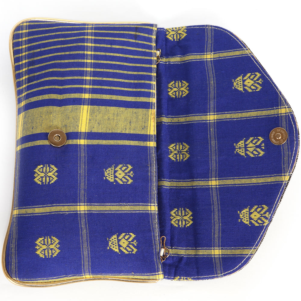 
                  
                    Tribal Style Beaded Handheld Clutch - Maxim Creation
                  
                